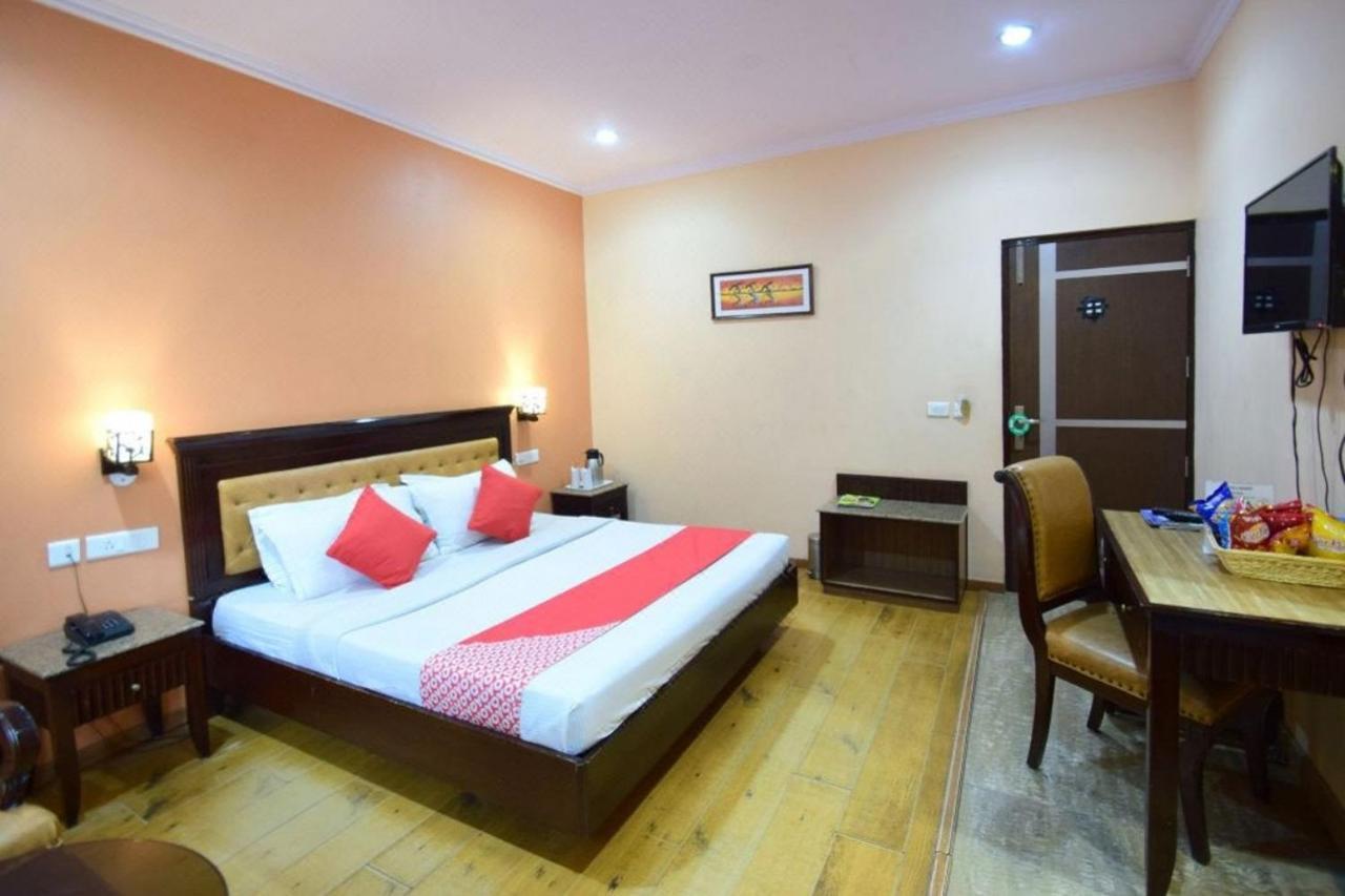 Goroomgo Marc Shimla Near Mall Road - Luxury Room - Excellent Service - Ample Parking - Best Hotel In Shimla Exterior photo