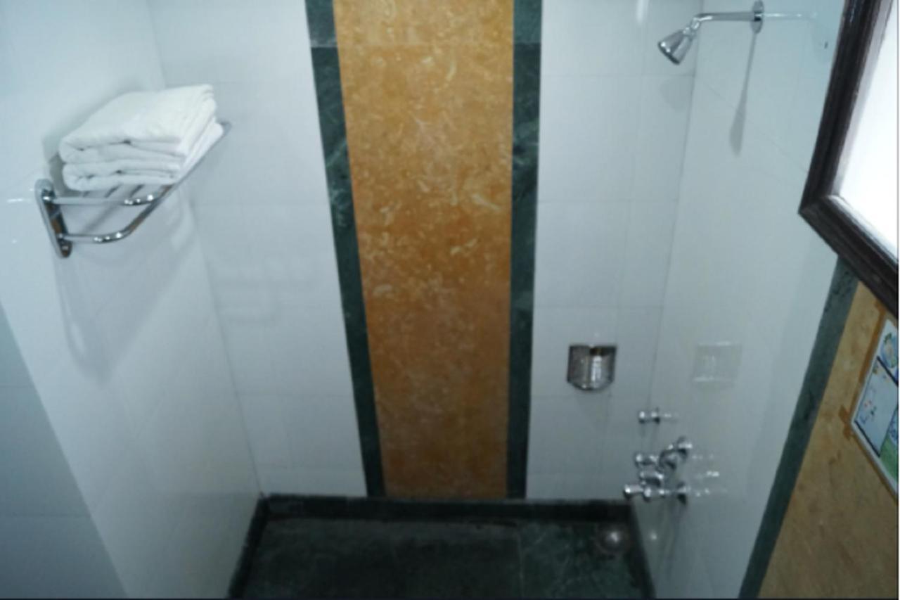 Goroomgo Marc Shimla Near Mall Road - Luxury Room - Excellent Service - Ample Parking - Best Hotel In Shimla Exterior photo